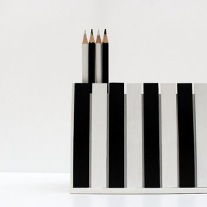 09293847_wwdjkxpnkmzmlw-b[1]